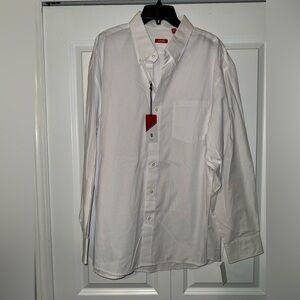 Men’s Izod button down
